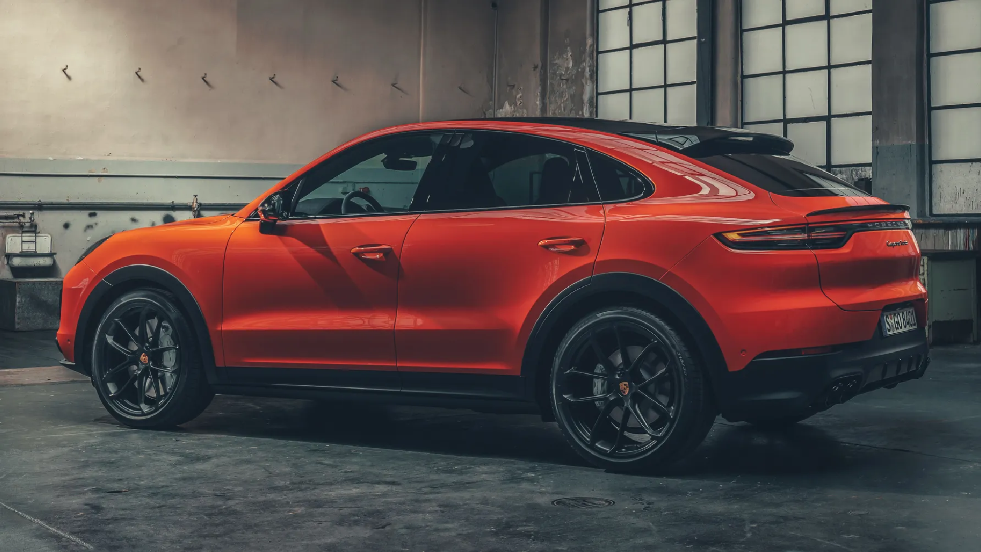 This is the new Porsche Cayenne Coupe